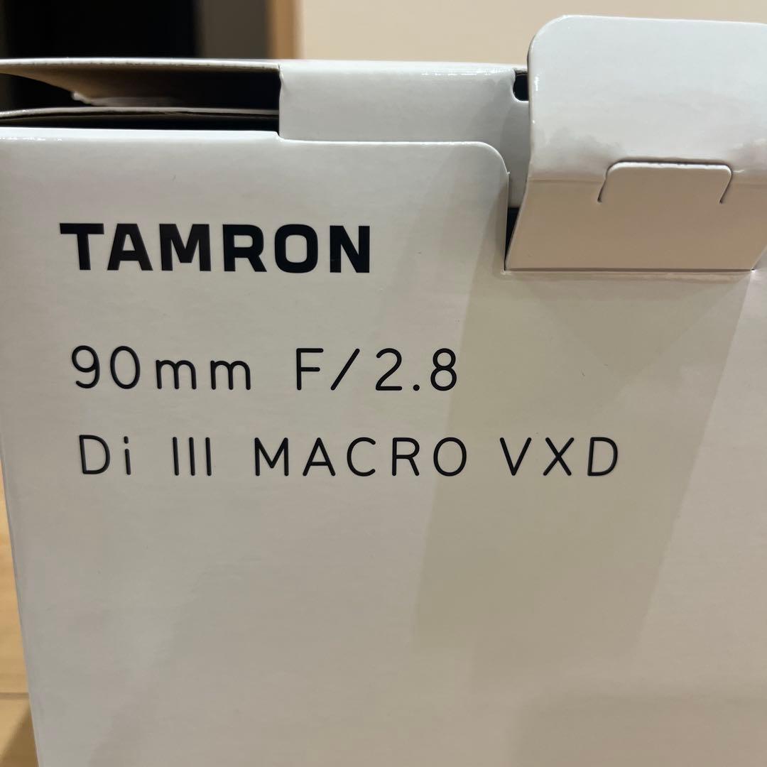 新品　TAMRON 90mm F/2.8 Di III MACRO VXD