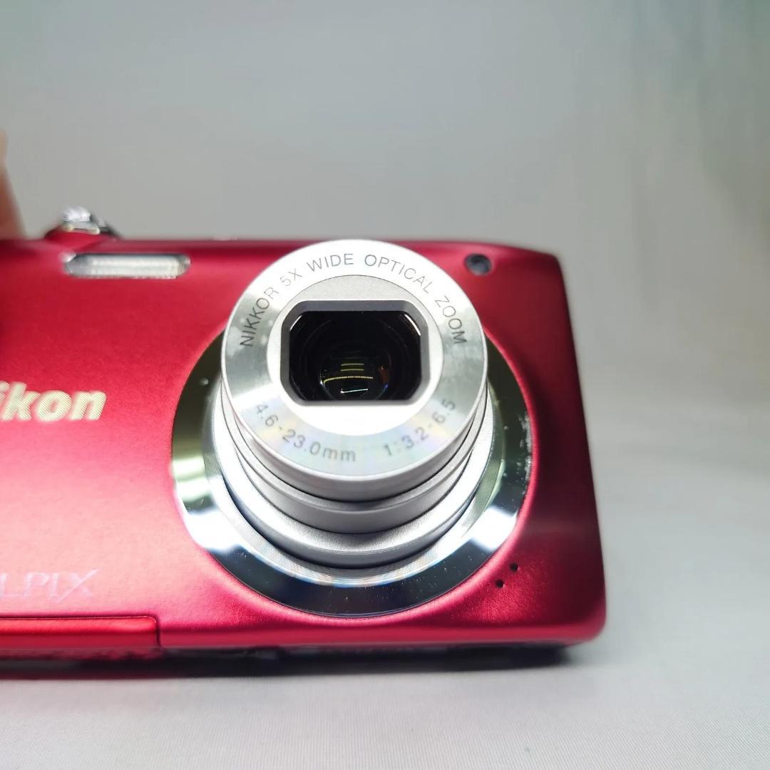 Nikon ニコン COOLPIX A100 コンパクトデジタルカメラ レッド