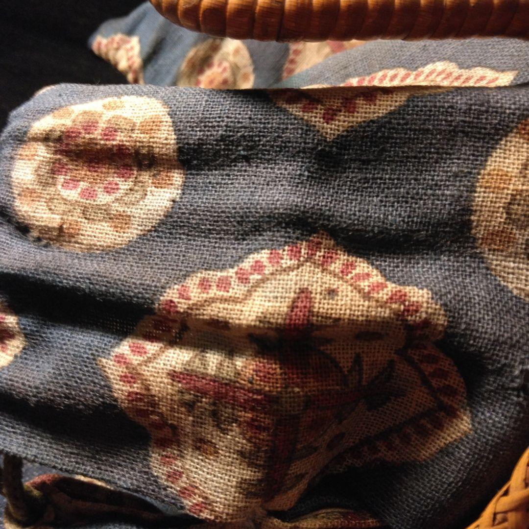 戦前の手提げバック　竹製？ 骨董　和更紗　中古品　アンティーク　着物