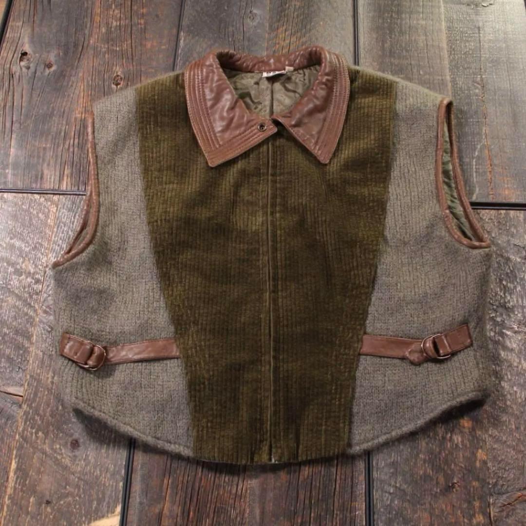 古着　モヘアジレ　ベスト　イタリアヴィンテージ　チョッキ　４６　M カーキ.