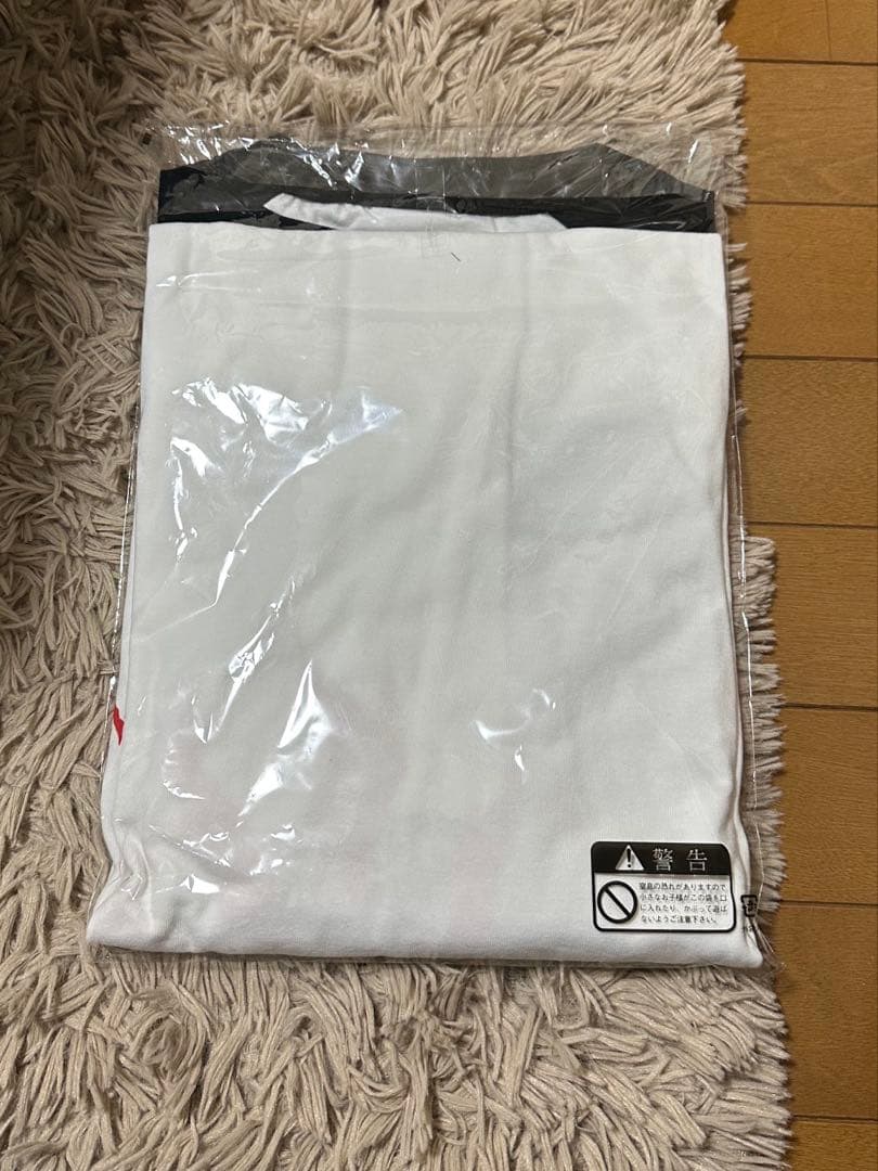 ハルカミライ 赤星ラグラン Tシャツ/Lサイズ 即日発送