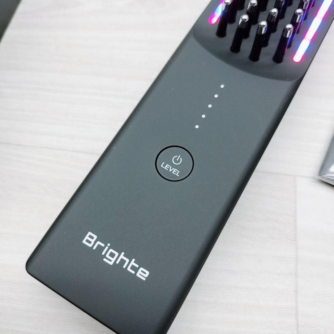 新品同様☺付属品完備　 Brighte ブライト エレキブラシ