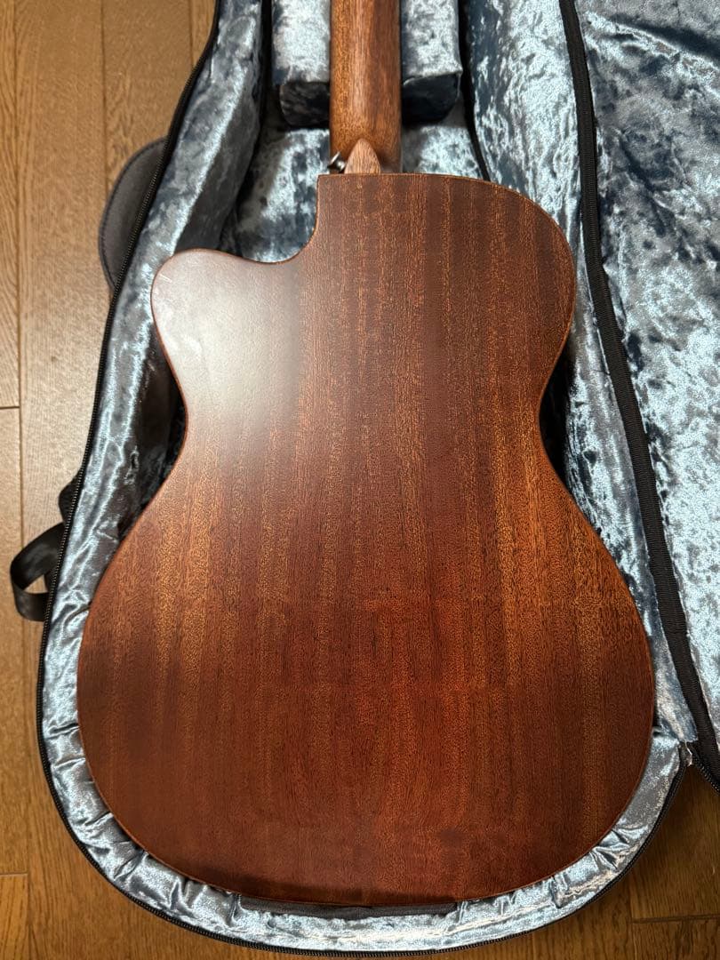 新品同様　Martin 000C Jr E StreetMaster マーチン