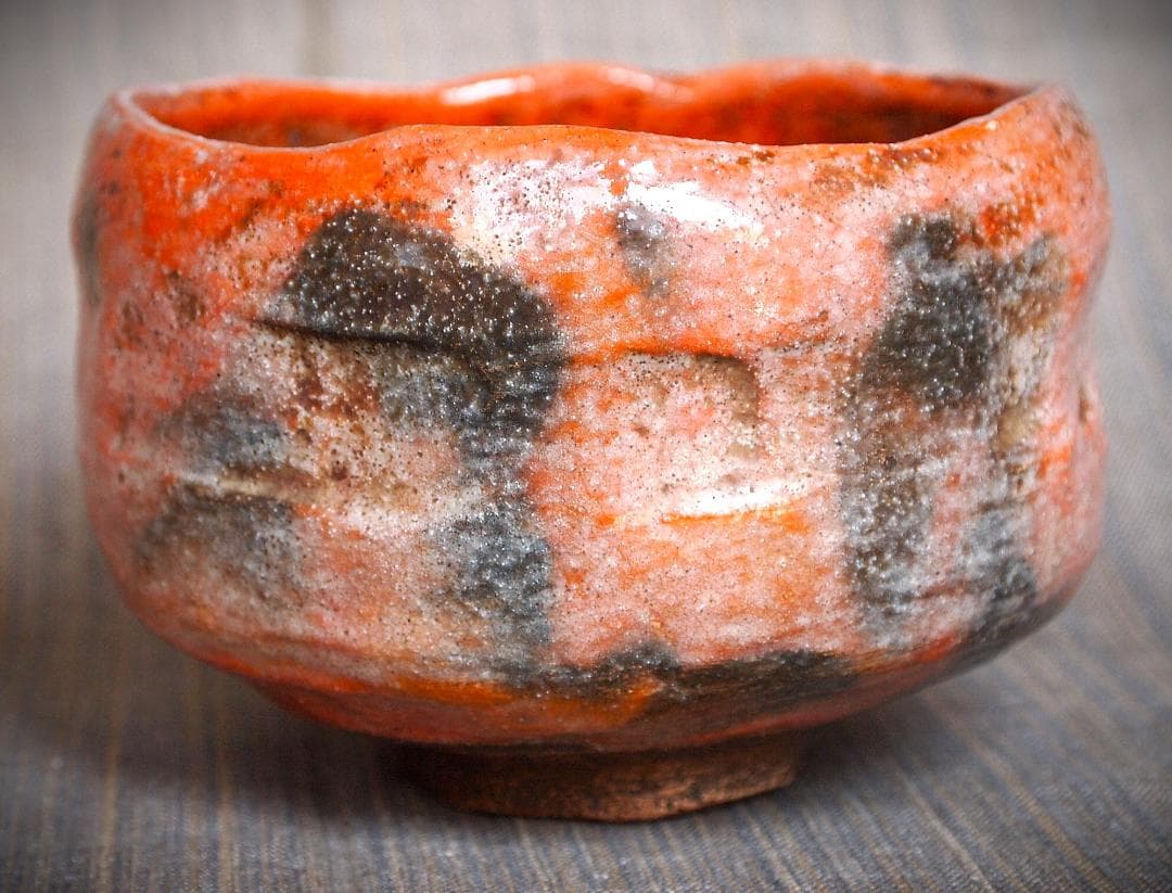 希少作★楽家　九代吉左衞門(了入)★赤楽茶碗★共箱革紐