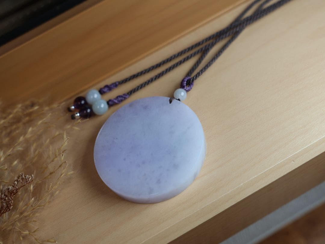 翡翠ひすい　(無事) マクラメ　ネックレス