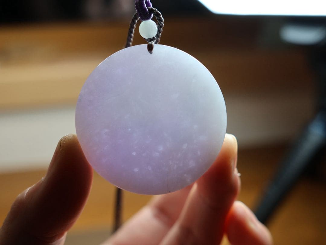 翡翠ひすい　(無事) マクラメ　ネックレス