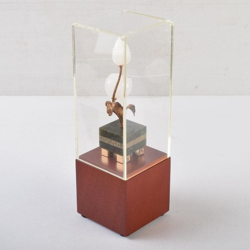 中国　松源工芸　玉石白玉彫刻　花　置物　証書・ケース・箱付　C　9108