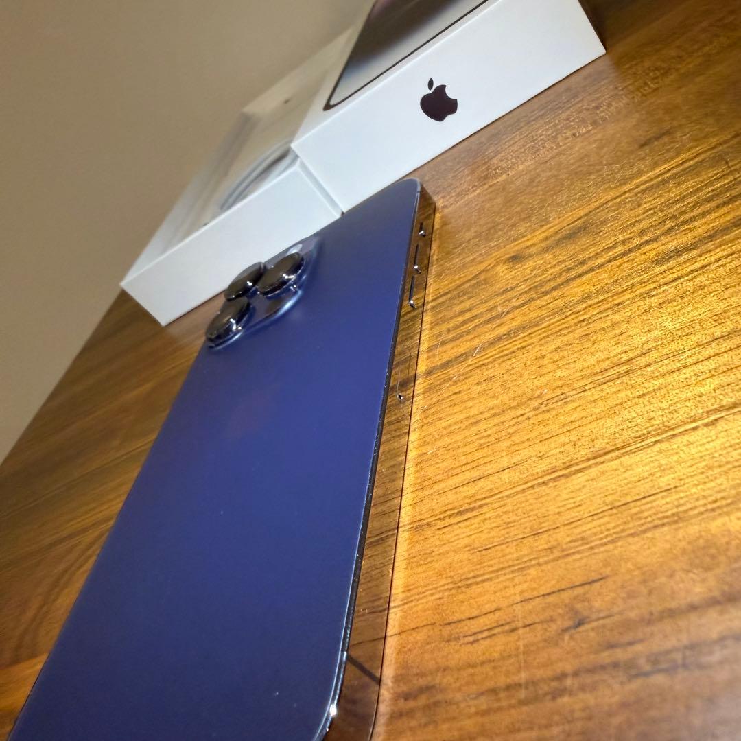 Apple iPhone 14 Pro Maxディープパープル