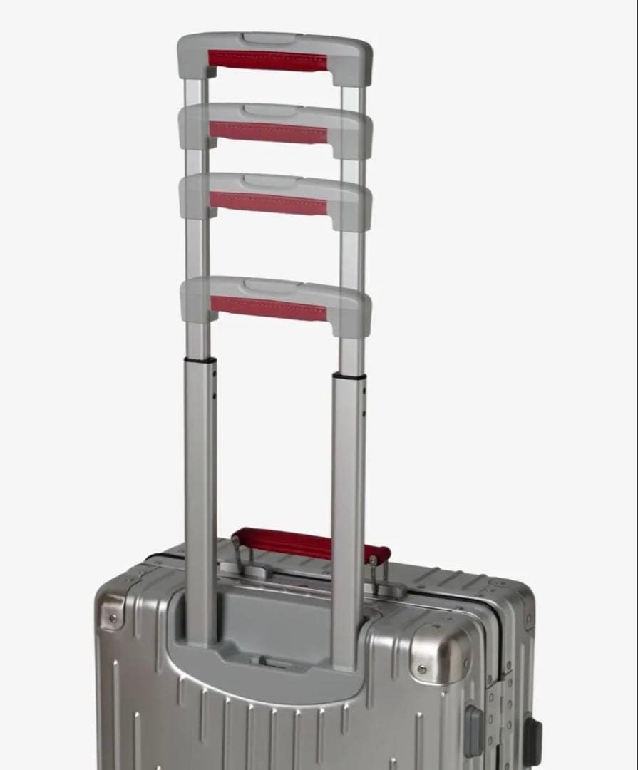 INV1811STP Sterling Silver/Red 36L 新品