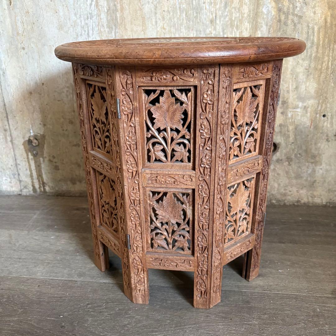 シーシャムウッド　彫刻テーブル　サイドテーブル　インド製　ヴィンテージ　①