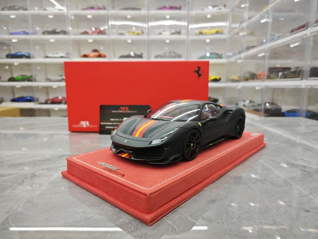 特注モデル MR モデル 1/18 フェラーリ 488 ピスタ ミニカー