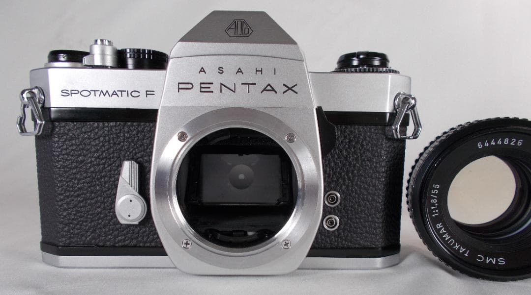 フィルムカメラ 整備済 完動品　Pentax SPF + f/1.8　P235