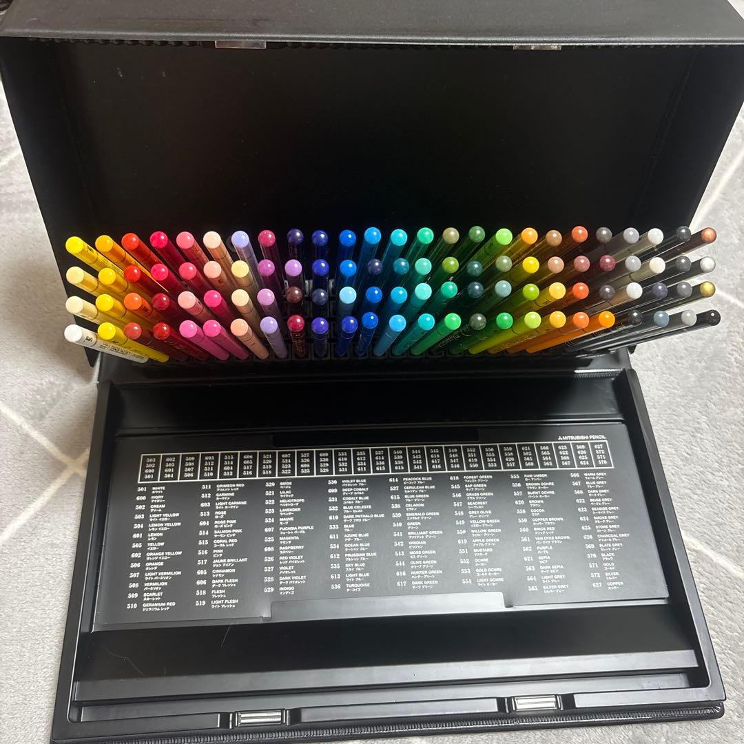 uni 油性色鉛筆100本セット