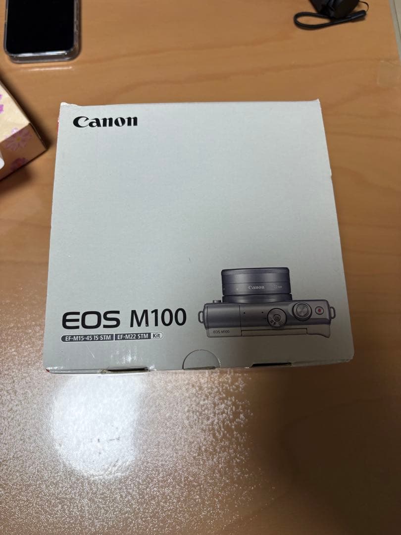 Canon EOS M100 本体とレンズセット