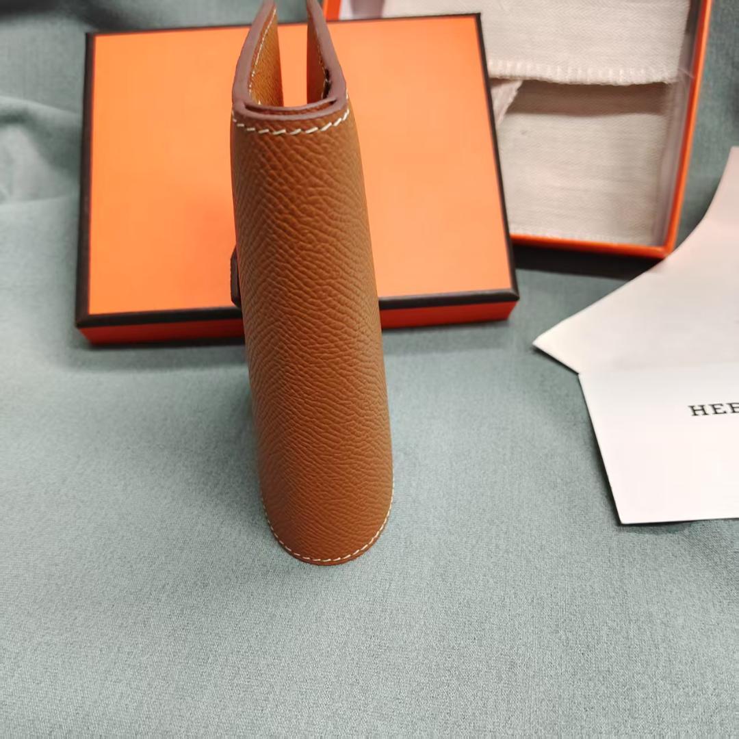 二つ折り財布 ブラウン レザー