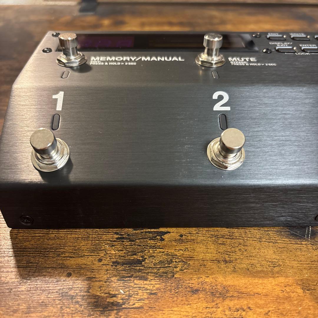 BOSS ES-8 スイッチャー