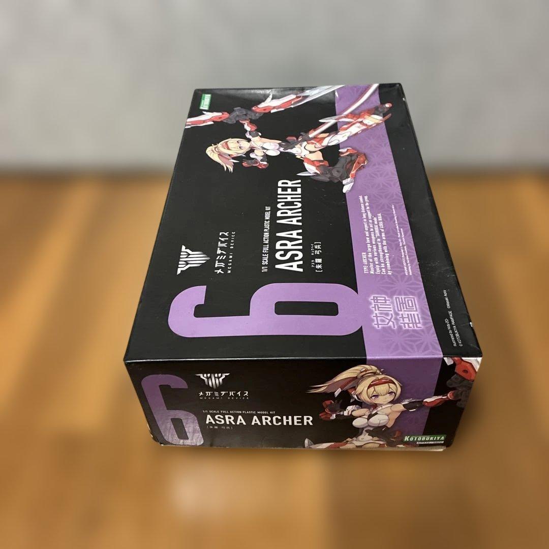 ASRA ARCHER 1/7スケール プラスチックモデルキット　朱羅弓兵