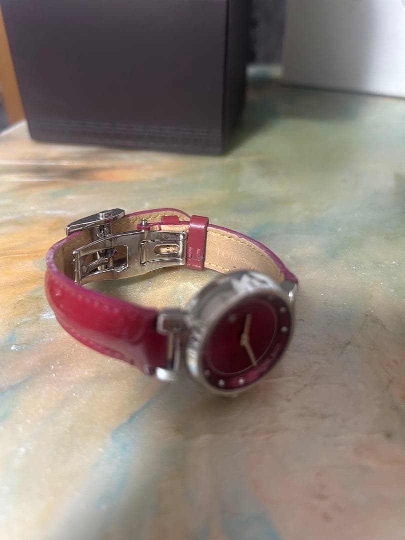 LOUIS VUITTON タンブール 10Pダイヤ 腕時計