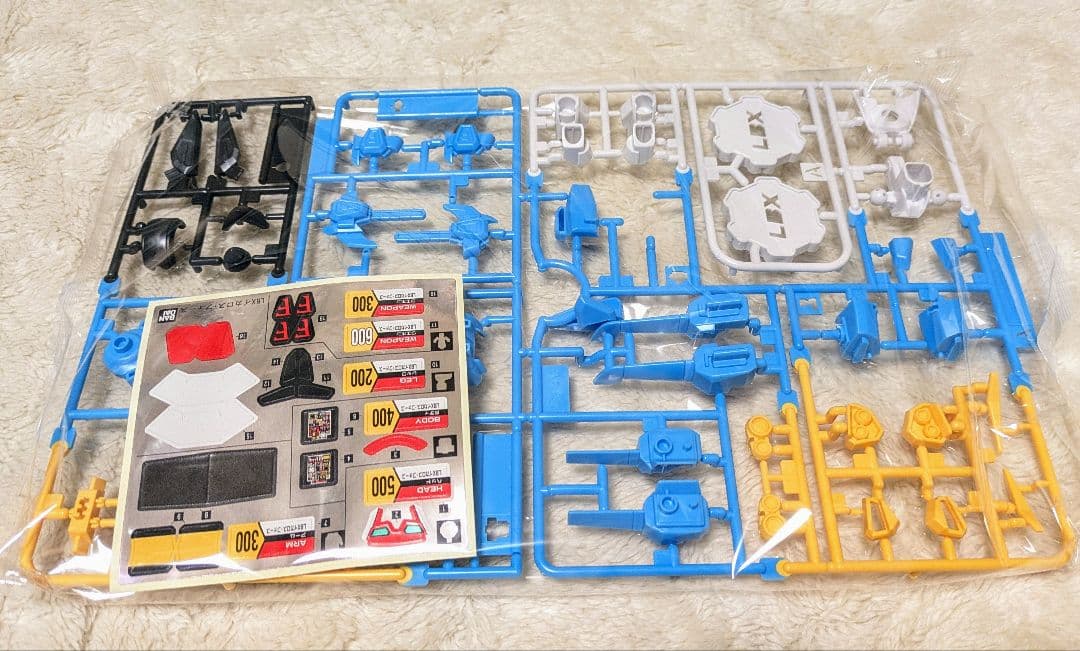 ダンボール戦機 イカロスゼロ イカロスフォース プラモデル