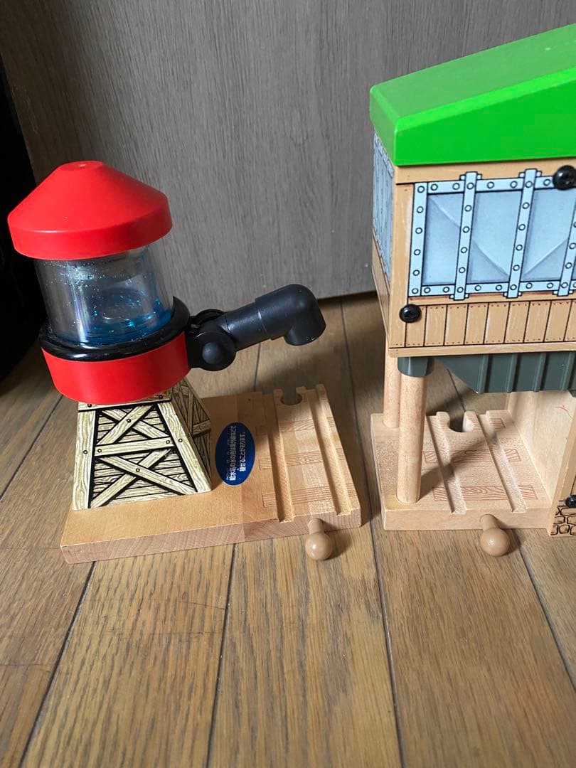 木製おもちゃ　トーマス達　ホスピタル　レール、飛行機、まとめ売り