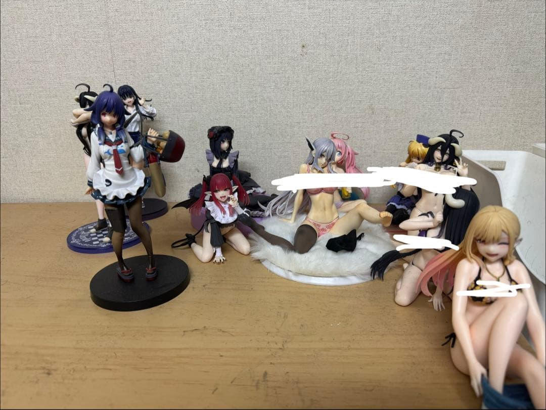 アニメキャラクターフィギュアセット