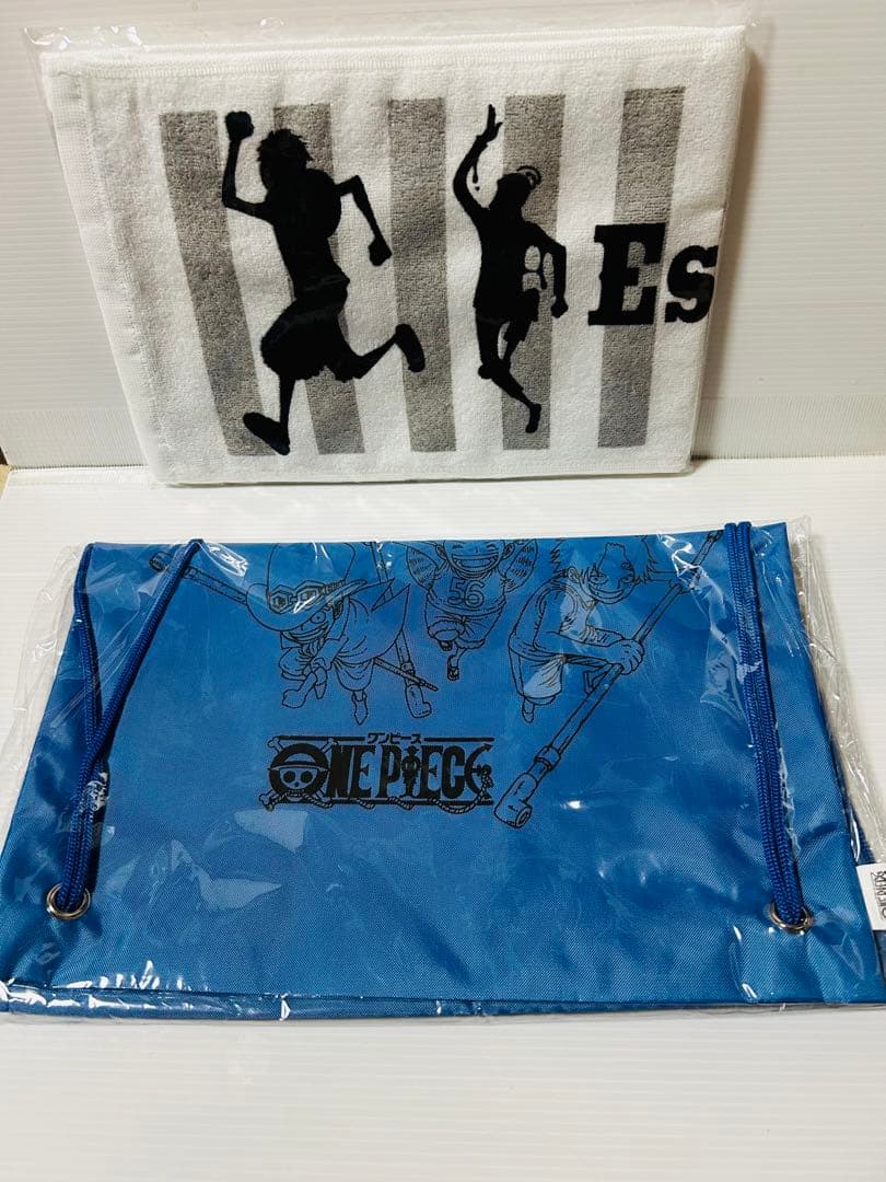 ONE PIECE マフラータオル+バッグ