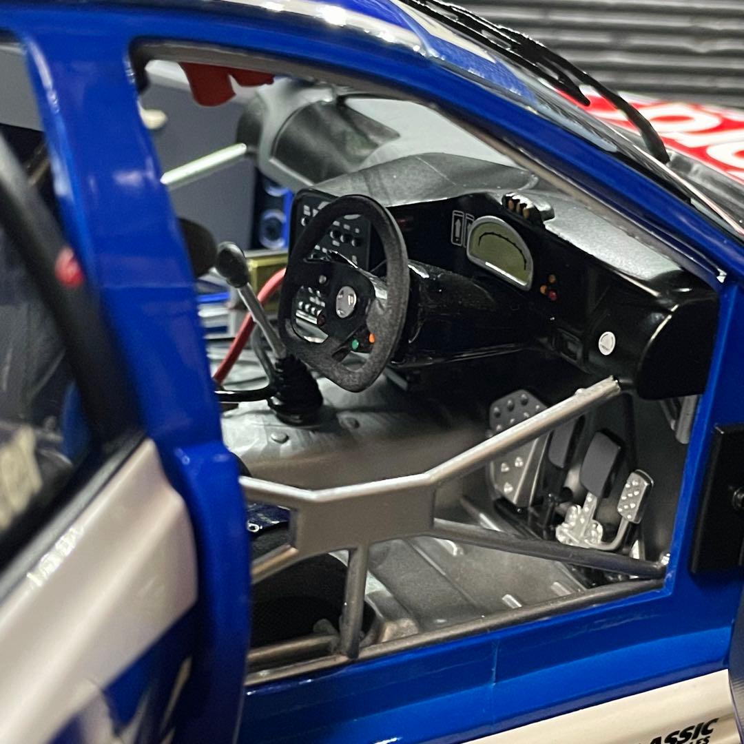 国内未入荷 750台限定 1/18 CC フォード BA ファルコン V8