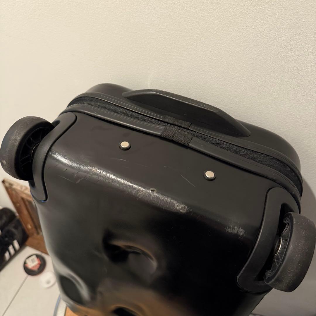 CRASH baggage ブラック キャリーケース　2輪