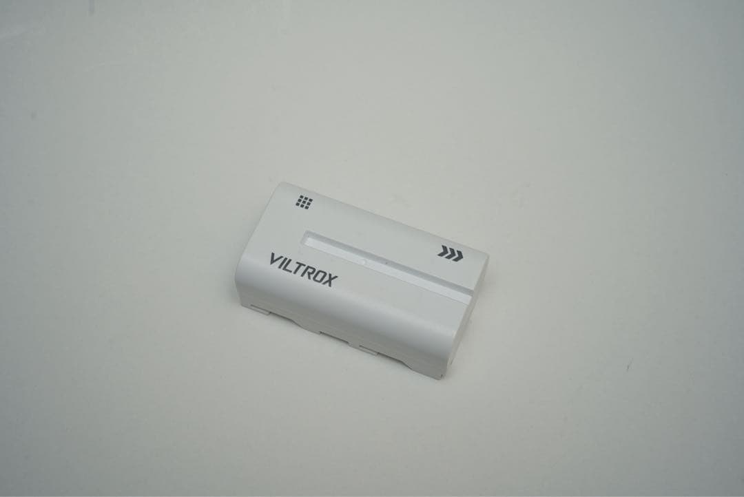 モニター台 Viltrox DC-X2 6-inch Touchscr HD Monitor