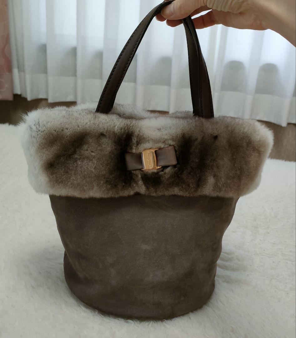 Salvatore Ferragamo ラビットファー×スウェード ハンドバッグ