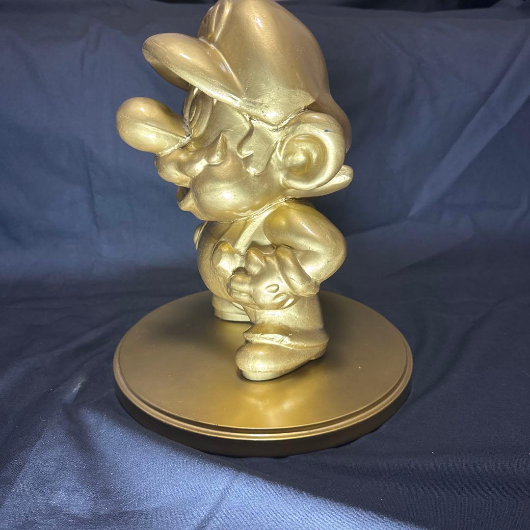 ゴールド マリオ フィギュア 非売品