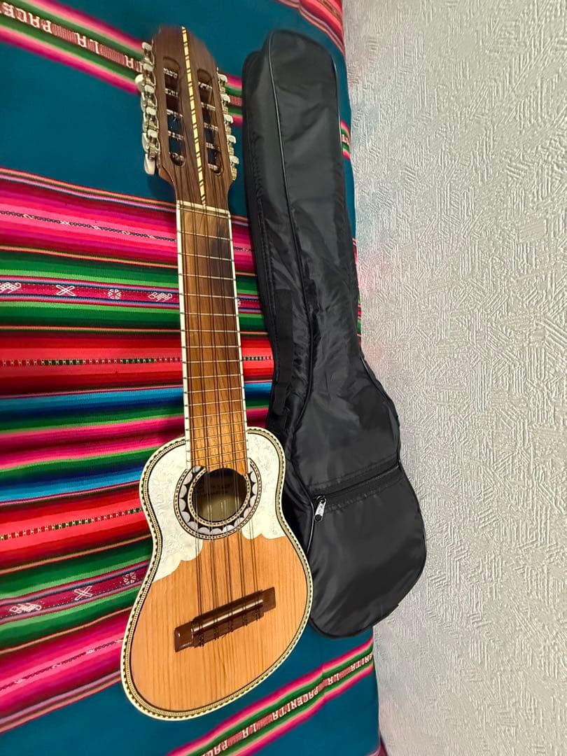 新品未使用 charango Boliviaチャランゴ ボリビア