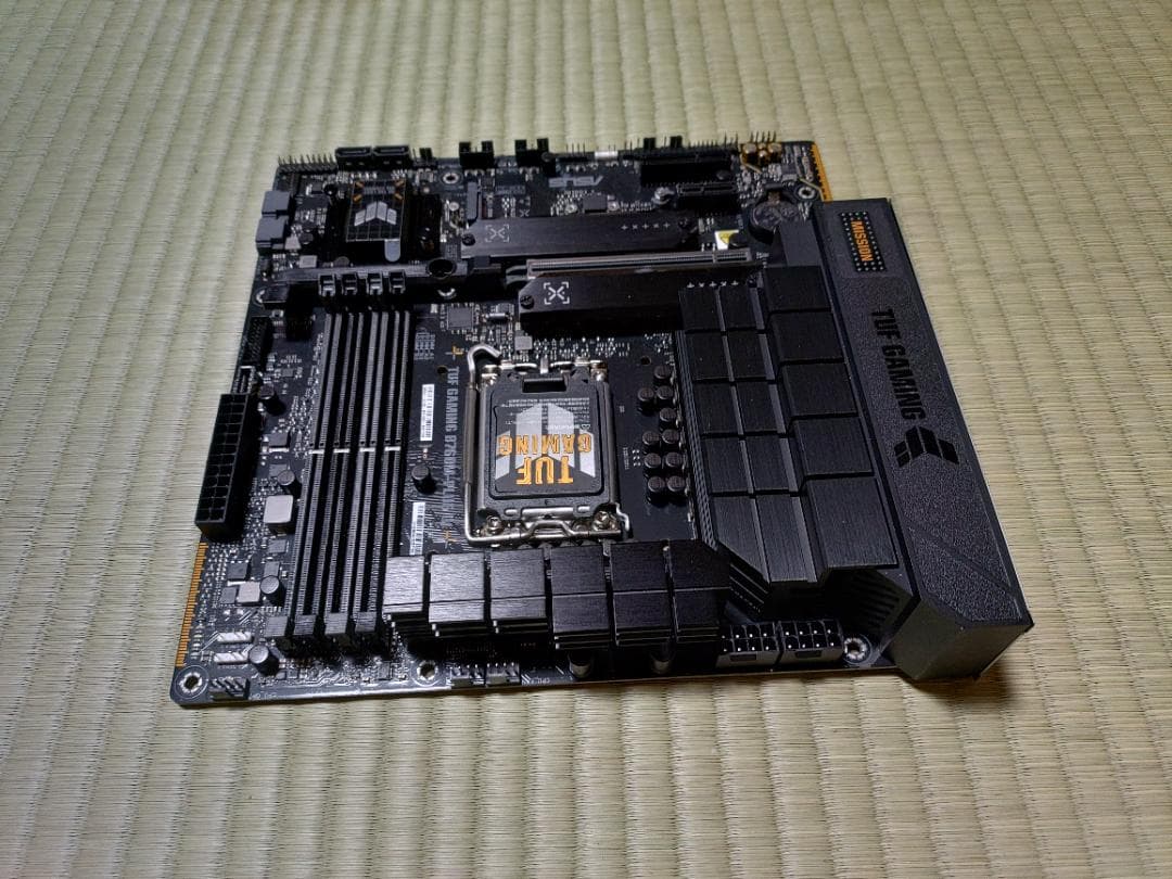 たかし83歳 TUF GAMING B760M-PLUS IIマザボ難あり