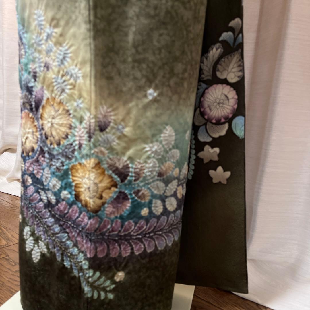豪華 濃く深い緑からエメラルドグリーンの染め分け 辻ヶ花訪問着 作家物落款あり