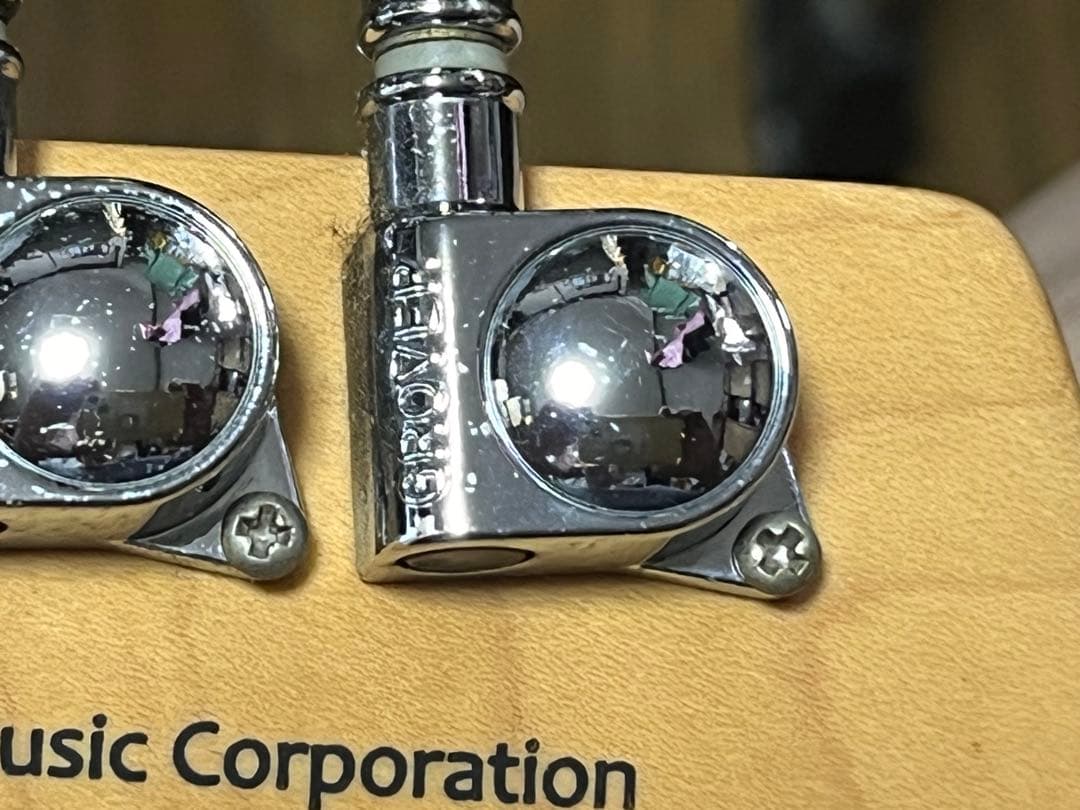 Mavis メイビスHSH ストラトキャスタータイプ