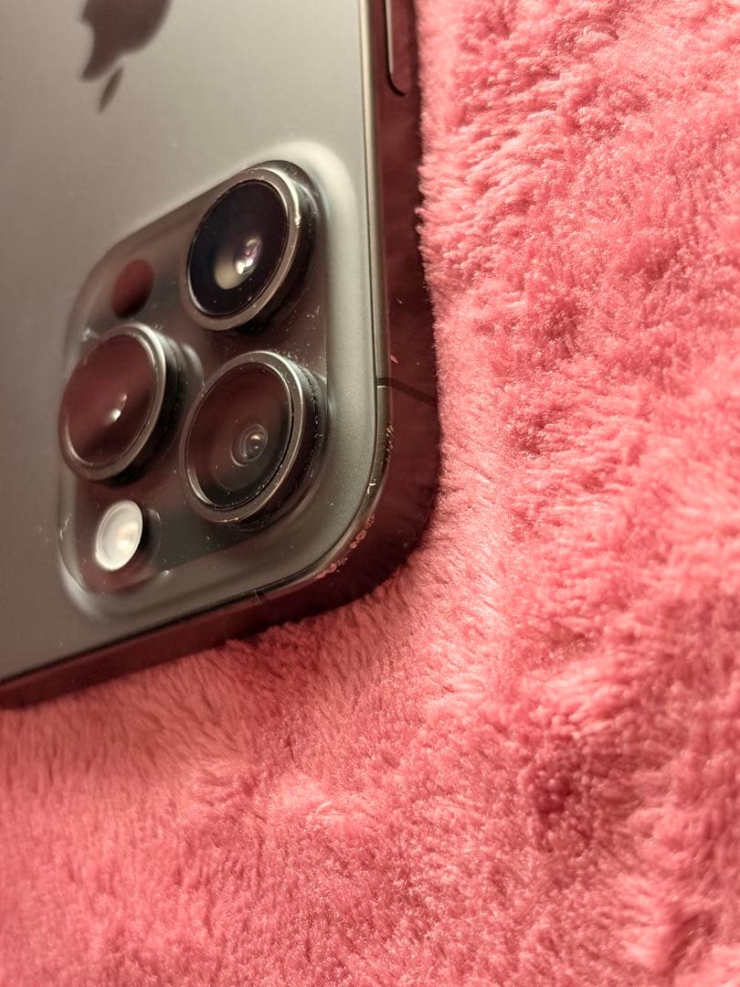 Apple iPhone 15Pro 256G ブラック 本体