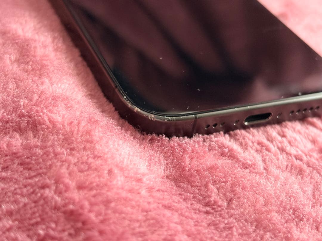 Apple iPhone 15Pro 256G ブラック 本体