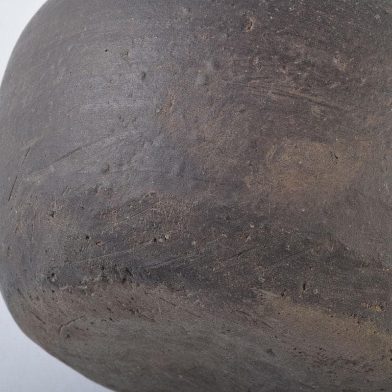 朝鮮美術　須恵器　新羅土器　新羅無細土　壷　V　8930