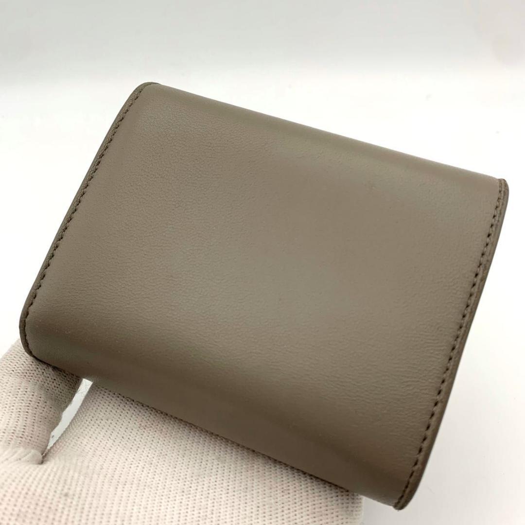 箱付き セリーヌ コンパクトウォレット 財布 トリオンフ フラップ 金具 グレー
