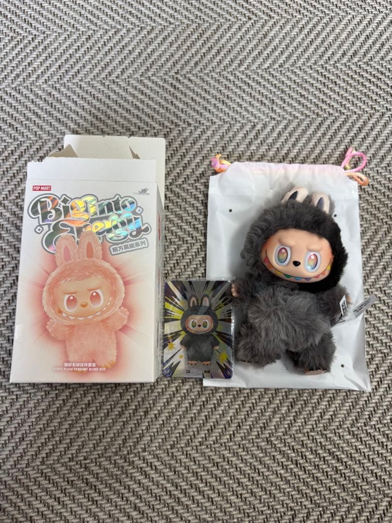 【正規品】Labubu Big into energy ラブブ シークレット