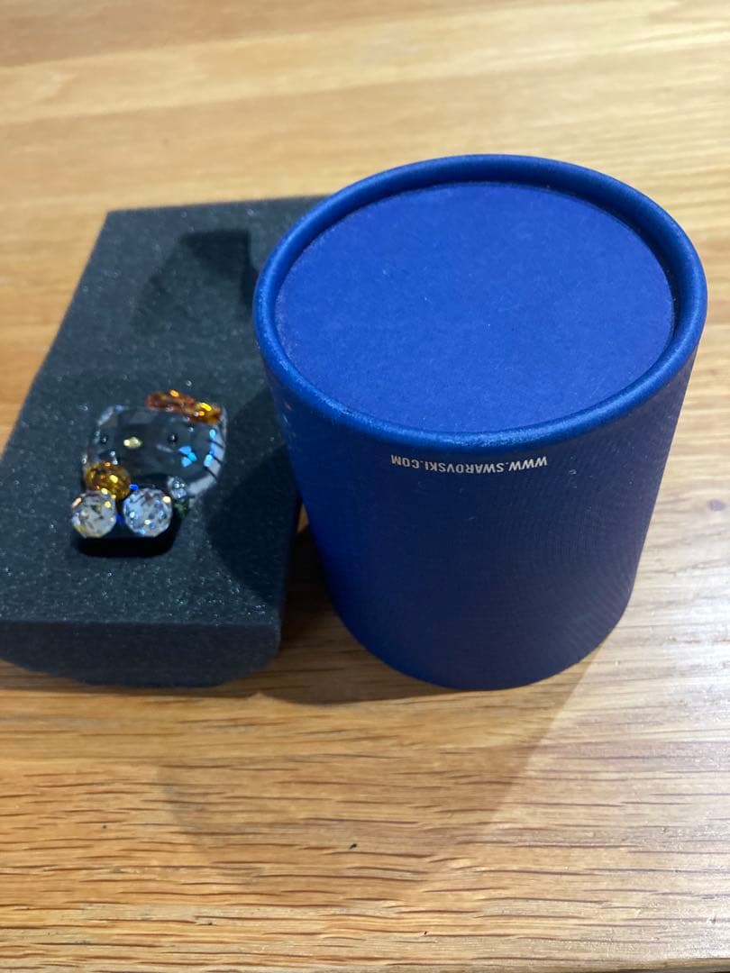 スワロフスキー　キティHello Kitty Halloween 置物