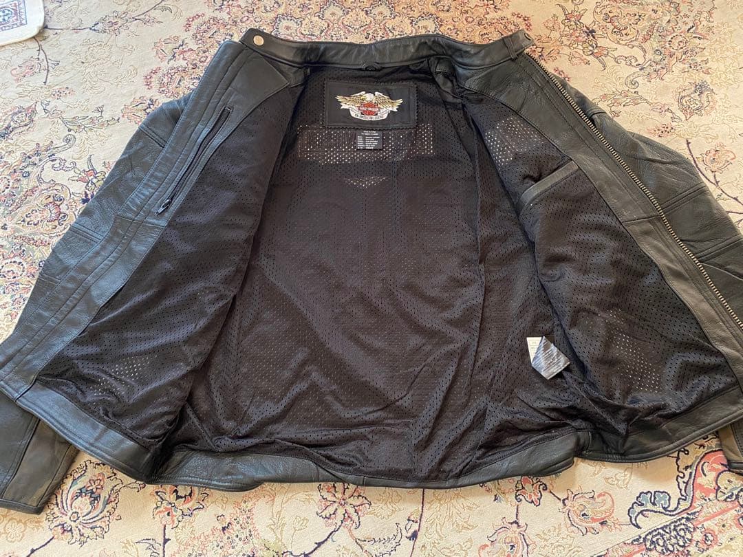 新品未使用HARLEY-DAVIDSON 迷彩レザーロゴジャケット 在庫限り