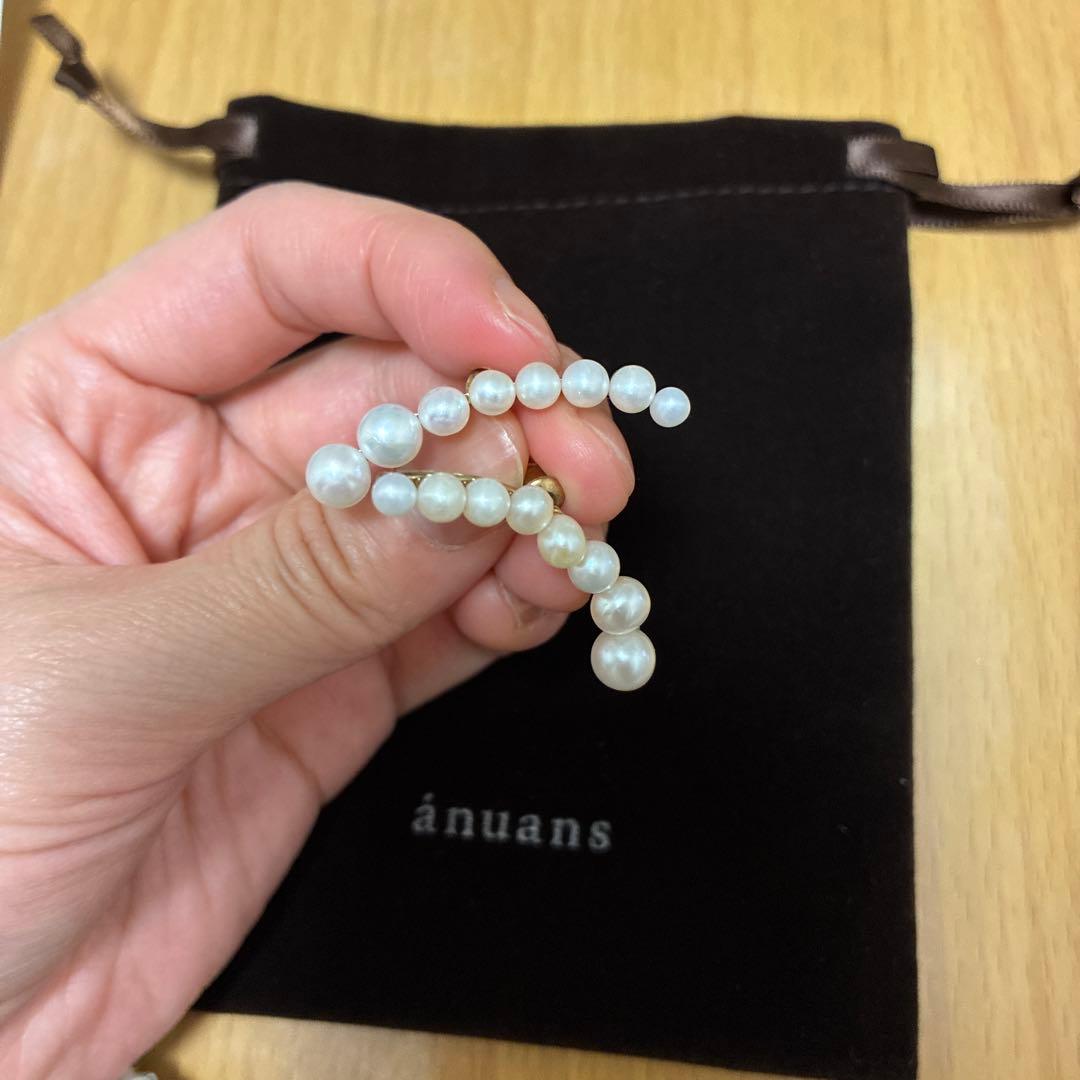 anuans/カーブパールピアス