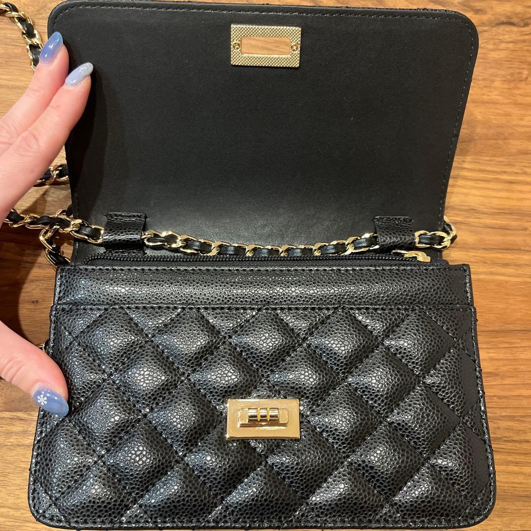 東京百花　キルティングチェーンバッグ　Caviar Oggia キャビアスキン