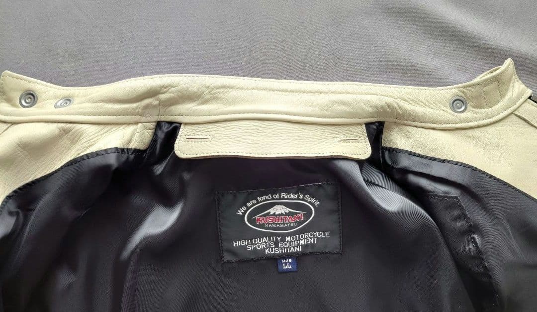 クシタニレザージャケット