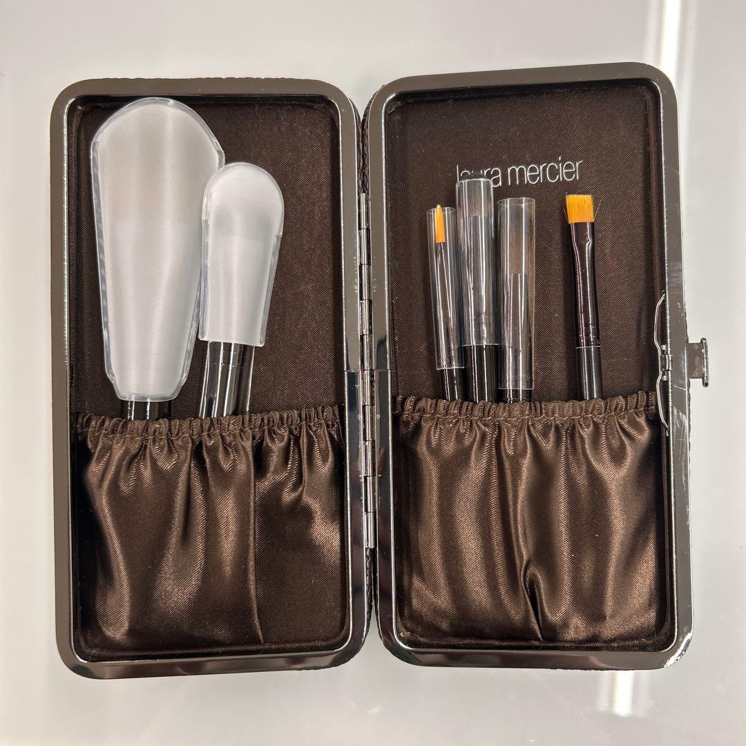 未使用　ローラメルシエ　ブラッシュアップリュクスブラッシュコレクション