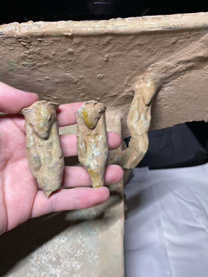 漢代陶器。漢時代。漢綠釉。約2000年。古美術。骨董品。殘品。舊家蔵出し。