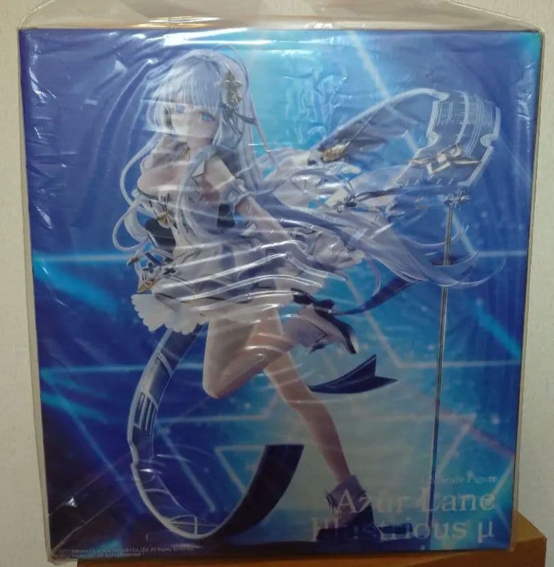 イラストリアス　μ兵装 フィギュア　アズールレーン