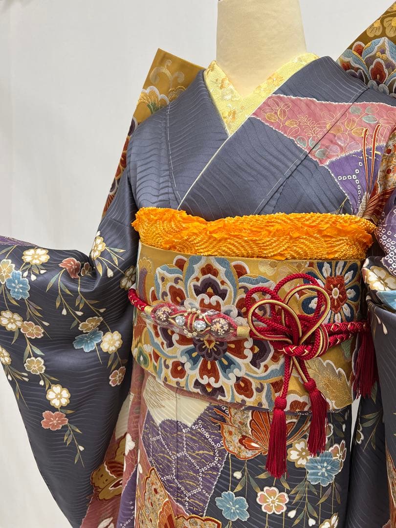 振り袖　フルセット　長襦袢　成人式　金彩加工　刺繍入り　セット　しつけ付　586