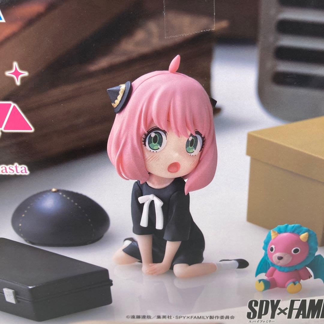 【新品・未開封】スパイファミリー　アーニャ　ボンド　グラス　ダミアン　まとめ売り